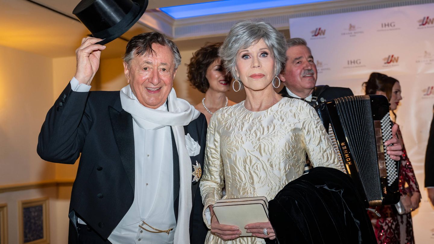 Jane Fonda beim Wiener Opernball Jane Fonda beim Wiener Opernball