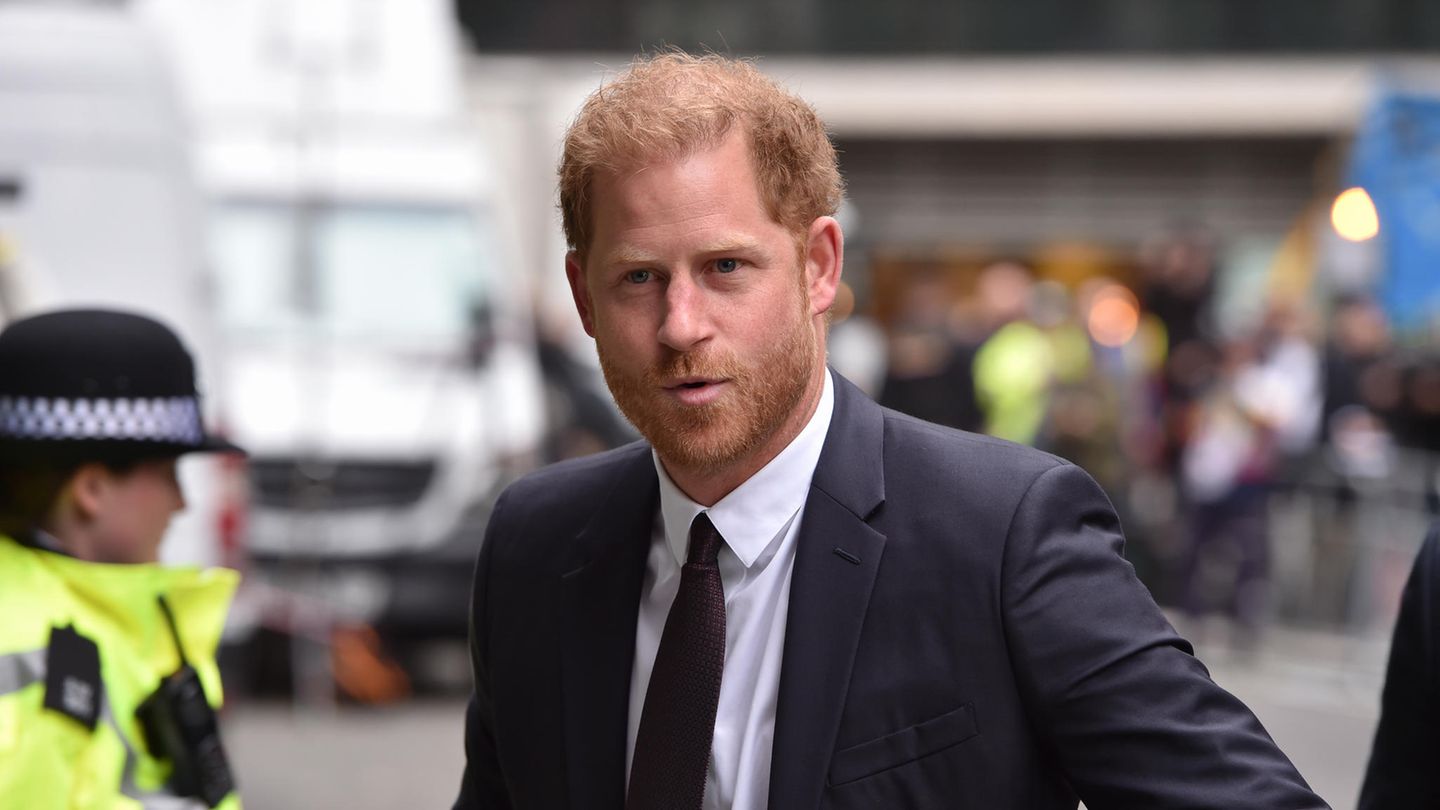 Prince Harry’s 45-minute visit: How he does it, he does it wrong
