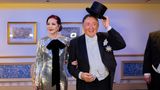 Opernball-Stammgast Richard Lugner hat in diesem Jahr Priscilla Presley, Witwe von Elvis Presley, als Begleitung einfliegen lassen.