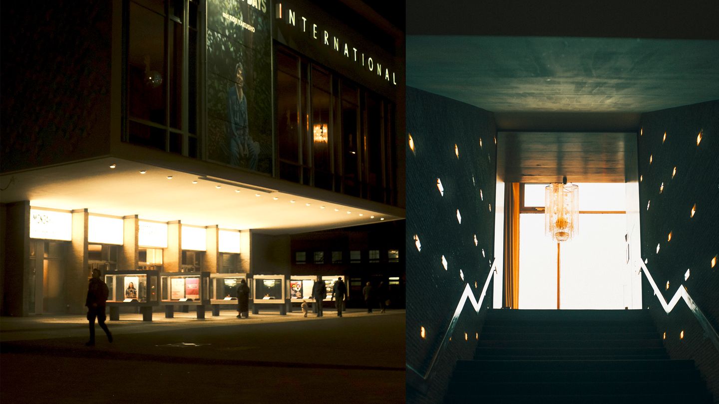 Machtmissbrauch in der Filmbranche: Der Aufgang zum Foyer: In die Wände eingelassene Leuchtbänder weisen den Weg.