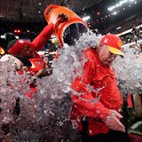 Super Bowl Eisdusche