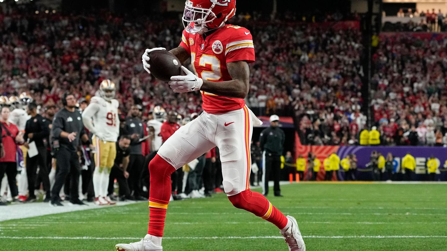Super Bowl Final Touchdown