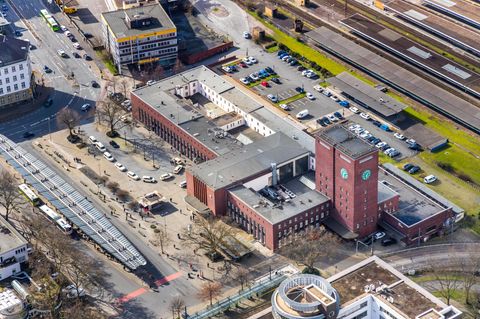 Die Tat ereignete sich auf dem Willy-Brandt-Platz vor dem Oberhausener Hauptbahnhof