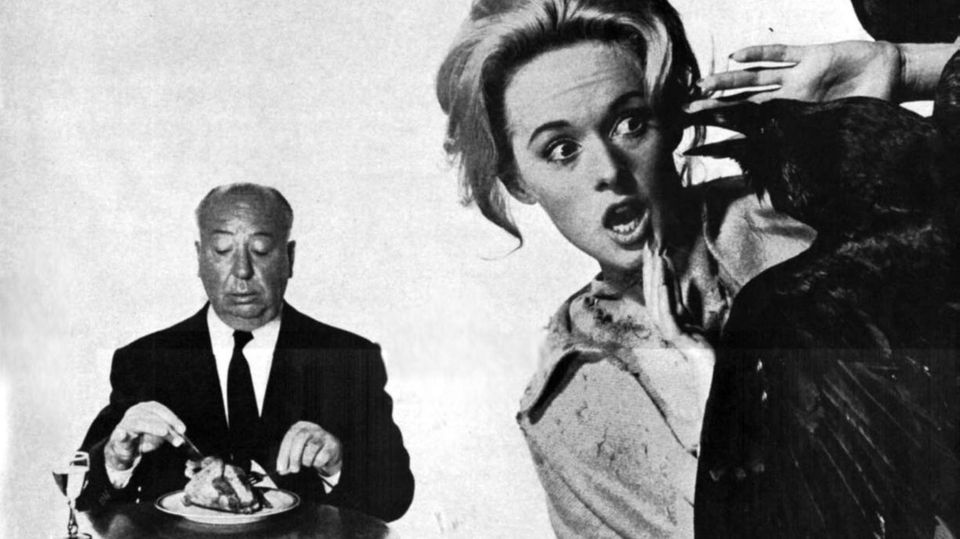 Filmcrew am Set von dem bekannten Hitchcock Film "die Vögel"