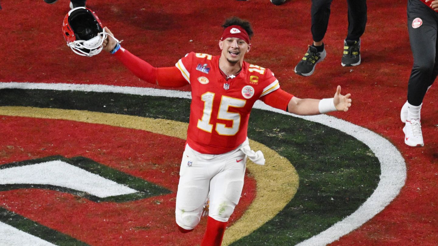 Patrick Mahomes in the Super Bowl: Better than Tom Brady?