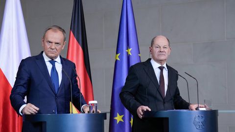 Bundeskanzler Olaf Scholz (r.) und Polens Ministerpräsident Donald Tusk