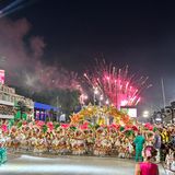 Bunt, bunter, Karneval in Rio! Seit fünf Tagen feiern Einheimische und Touristen die wohl größte Party der Welt in Brasilien