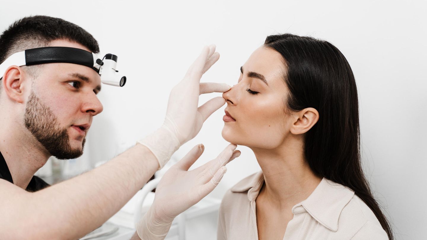 Das sind ausgezeichnete Ärzte im Bereich Rhinoplastik 