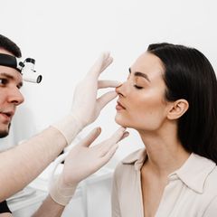 Das sind ausgezeichnete Ärzte im Bereich Rhinoplastik 