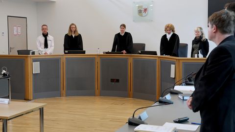 Prozessbeginn am Landgericht Brandenburg gegen einen Teenager, der den sechsjährigen Joel erstochen haben soll