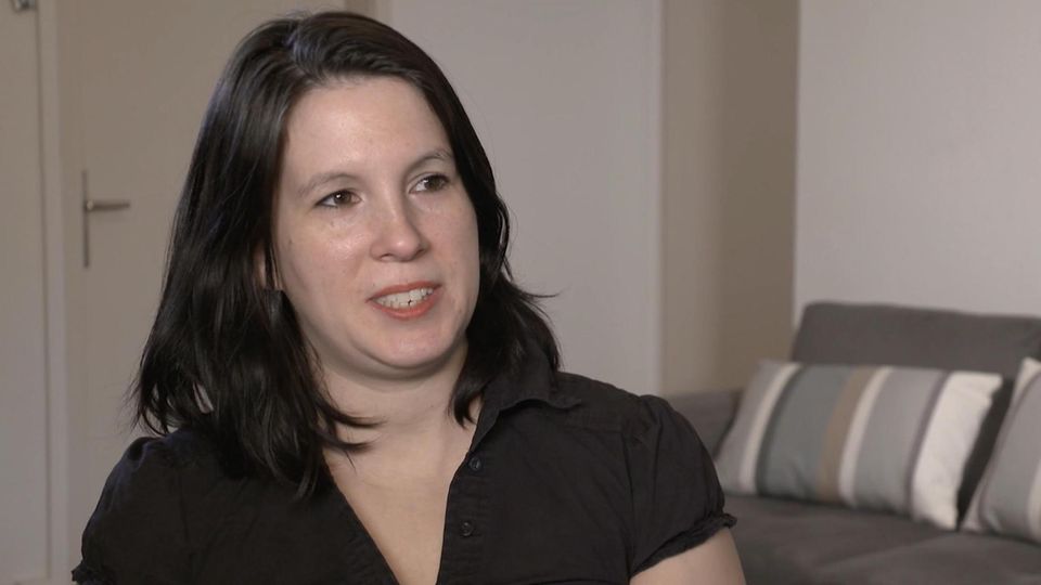 Scientology-Aussteigerin Sabrina David im Interview.