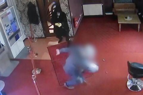 Aufnahme der Überwachungskamera bei Überfall