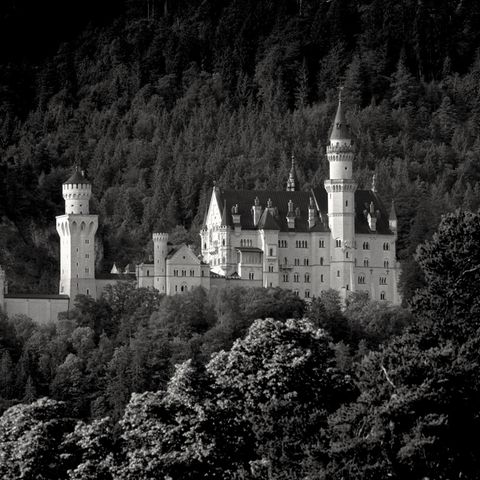An normalen Tagen ist das Schloss Neuschwanstein und seine Umgebung ein Touristenmagnet. An einem Tag im Sommer 2023 wurde dort eine Frau getötet