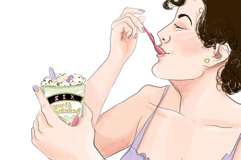 Illustration zeigt eine  Frau die genießerisch einen Löffel eis isst auf dem Eisbecher steht Sex worth wanting