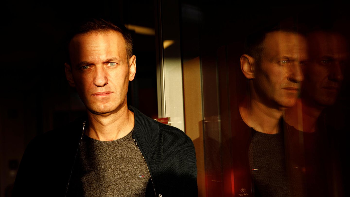 Alexei Navalny: When he changed his strategy, things became too dangerous for Putin