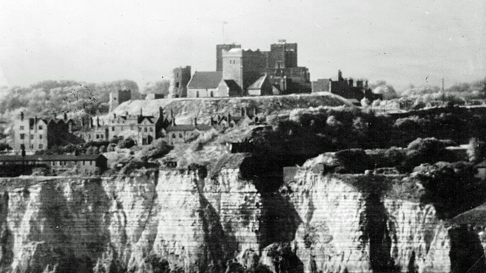 Das Castle Dover, aufgenommen im Sommer 1942 mit einer Brennweite von 28 Metern.