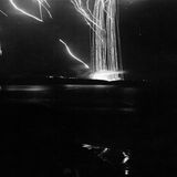 Bombenangriff am 10. Mai 1944 um 4 Uhr auf Cap Gris-Nez, vier Wochen vor D-Day: In der Nachtaufnahme mit 80cm 