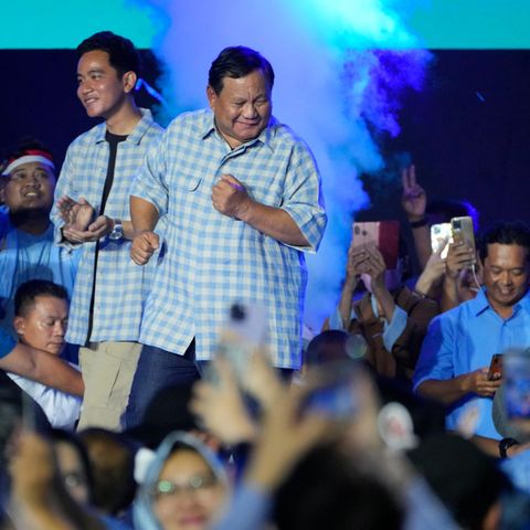 Knuddeliger Folterknecht? Indonesiens neuer Präsident polierte sein zweifelhaftes Image in Videoclips auf TikTok auf