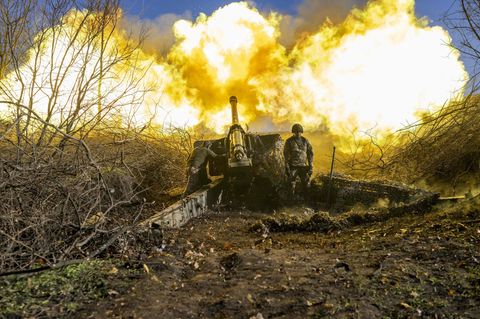 Gefahr Putin und sein Krieg: Ukrainische Soldaten nahe der Front