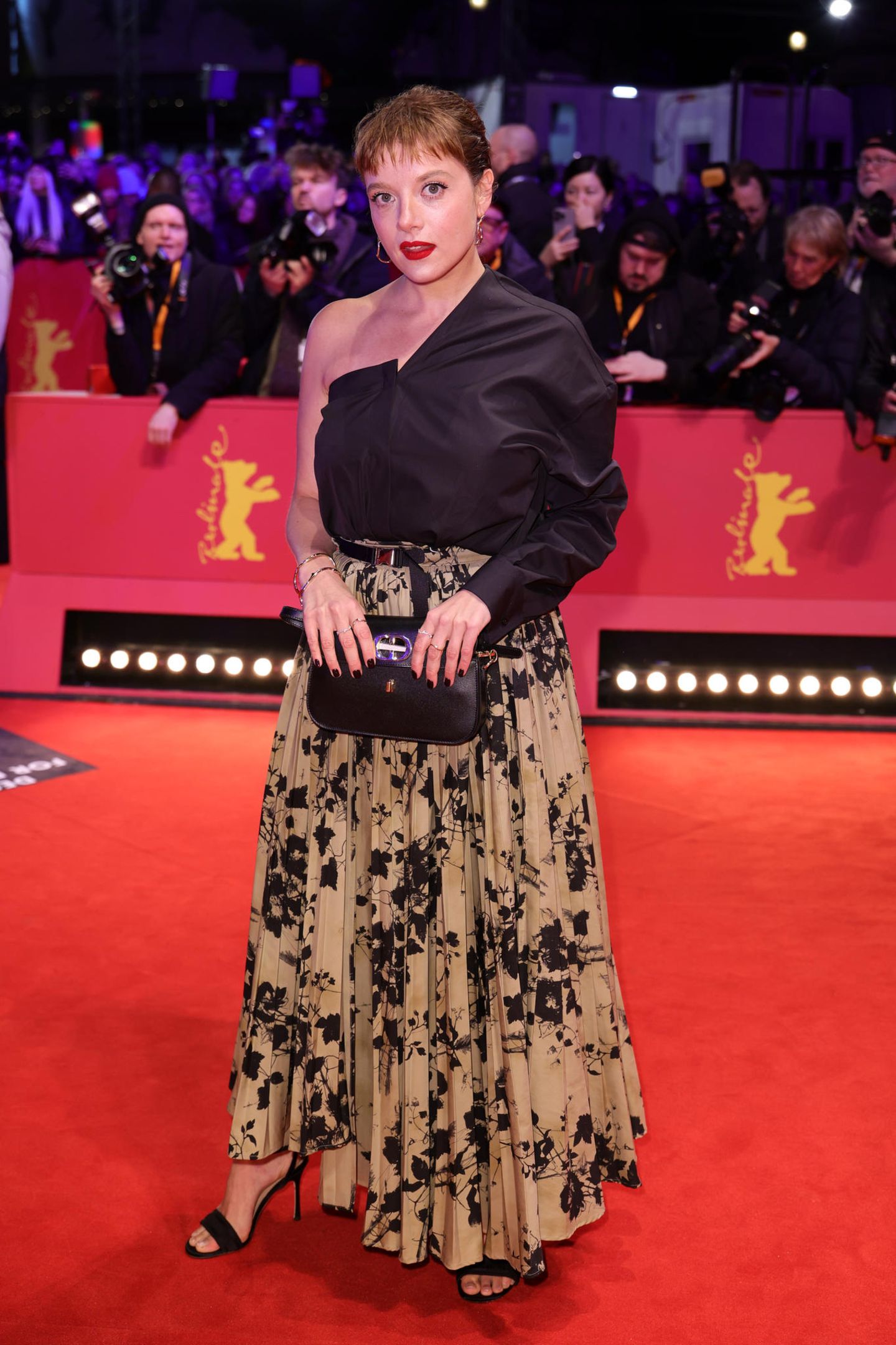 Von Amanda Seyfried bis Sharon Stone: Die aufregendsten Looks der