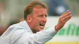 Nach seiner aktiven Karriere übernimmt Brehme 2000 den Trainerjob bei seinem Herzensklub FCK. Nach zwei Jahren wird er entlassen, weil die Mannschaft zwei Mal hintereinander die Qualifikation für den internationalen Wettbewerb verpasst. 