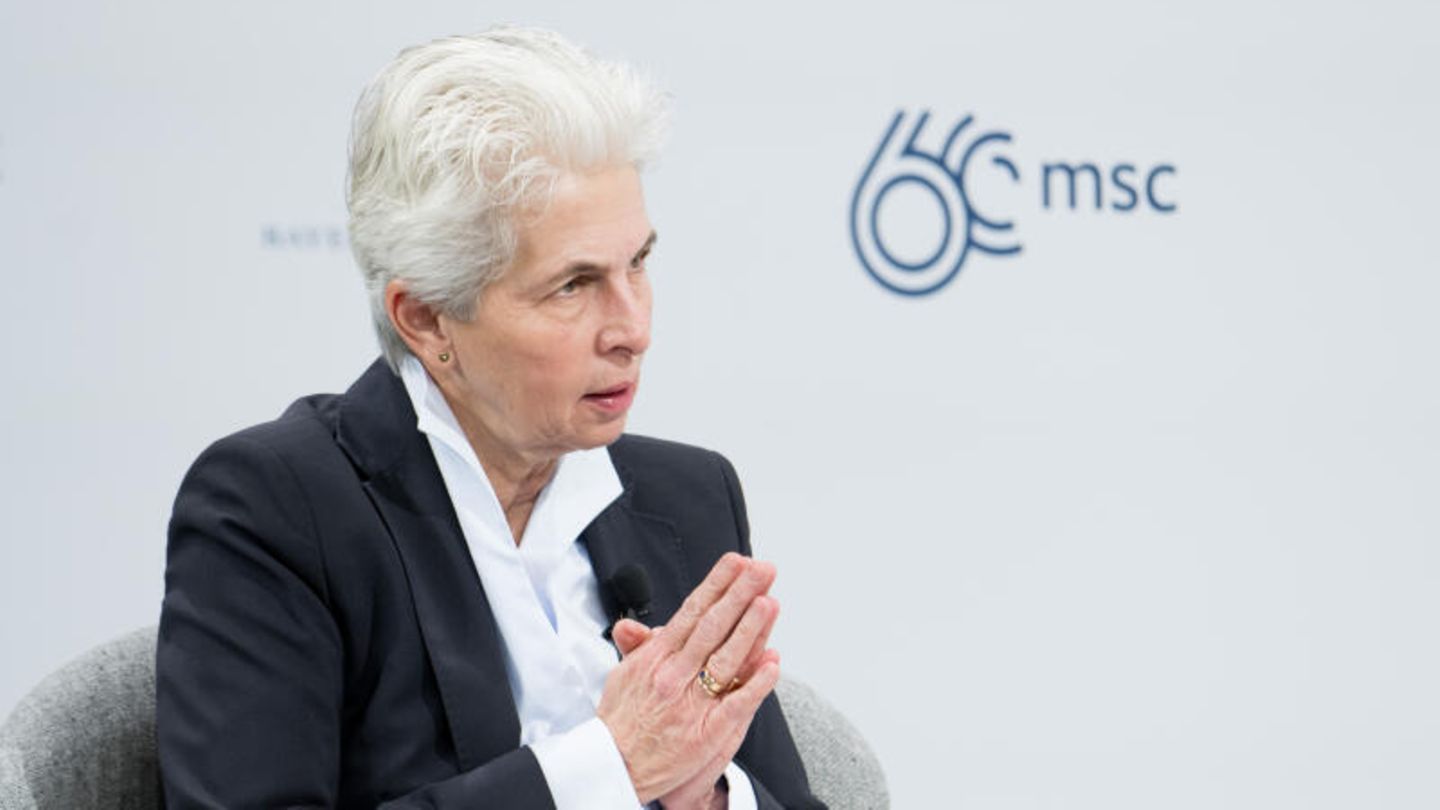Why Marie-Agnes Strack-Zimmermann is voting against Olaf Scholz