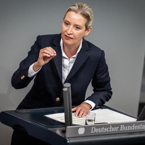 Alice Weidel, Fraktionsvorsitzende der AfD, spricht im Bundestag