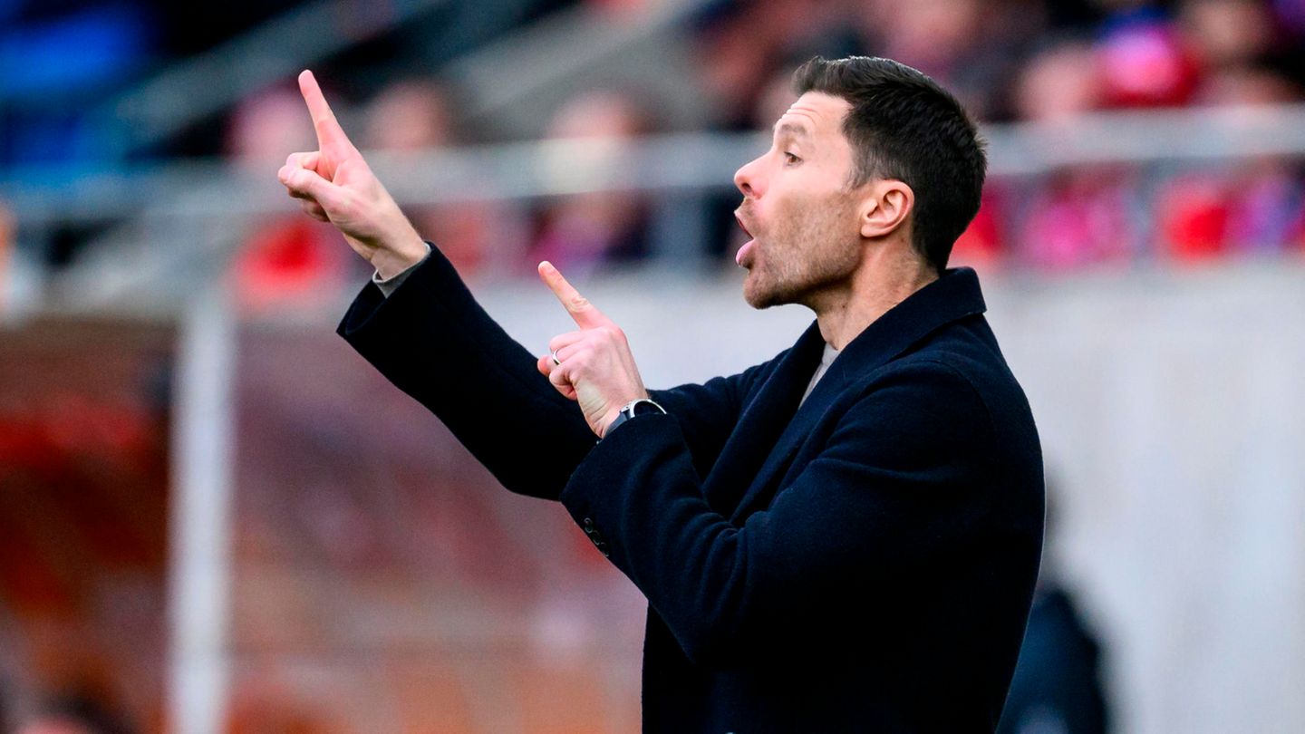 Xabi Alonso Xabi Alonso
