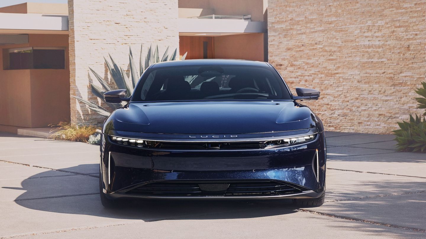 Lucid Air Sapphire