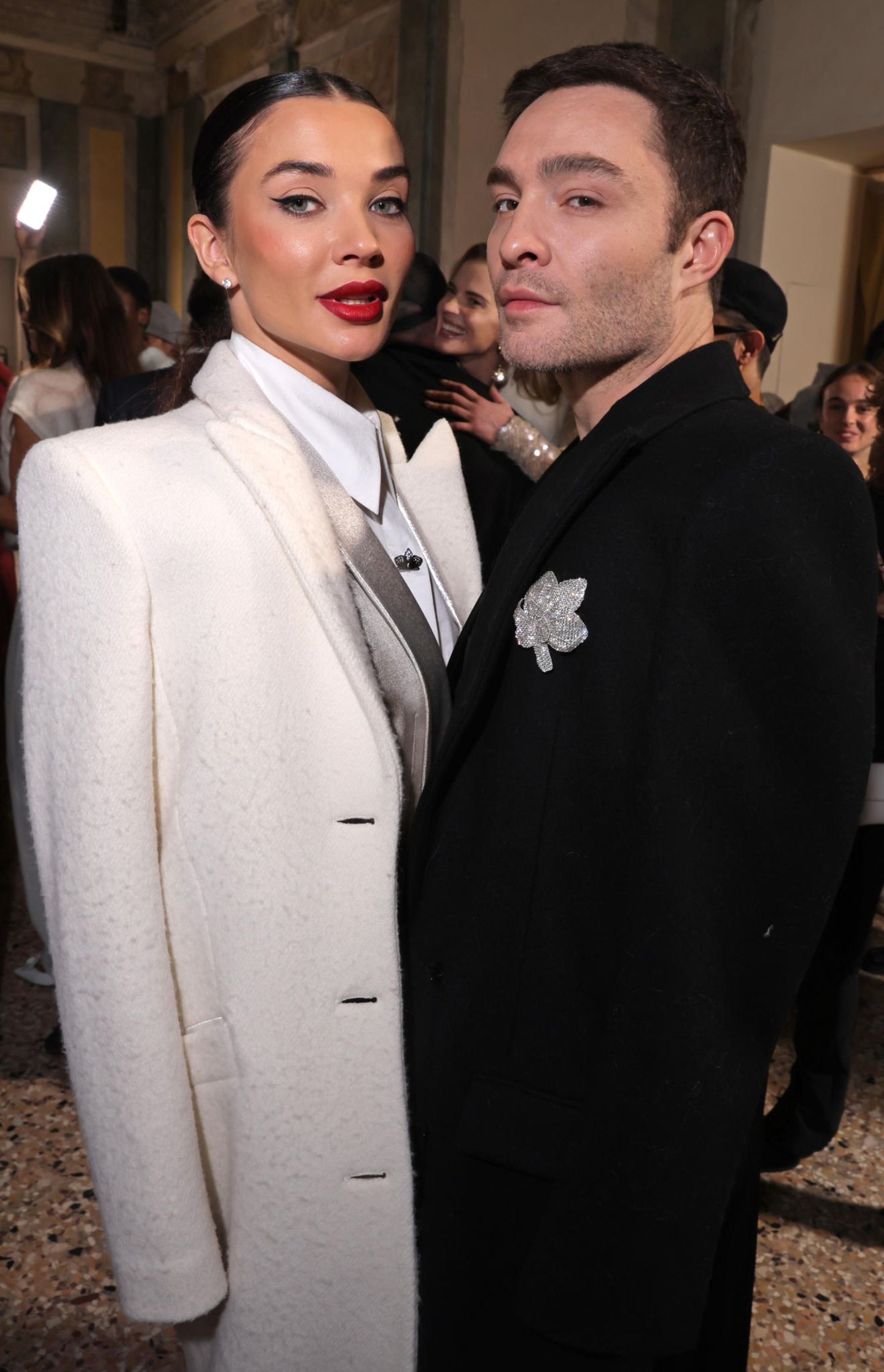 Ed Westwick und Amy Jackson