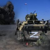 Das Z auf einem russischen Panzer in Cherson