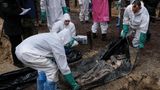 Forensiker untersuchen Kriegsopfer