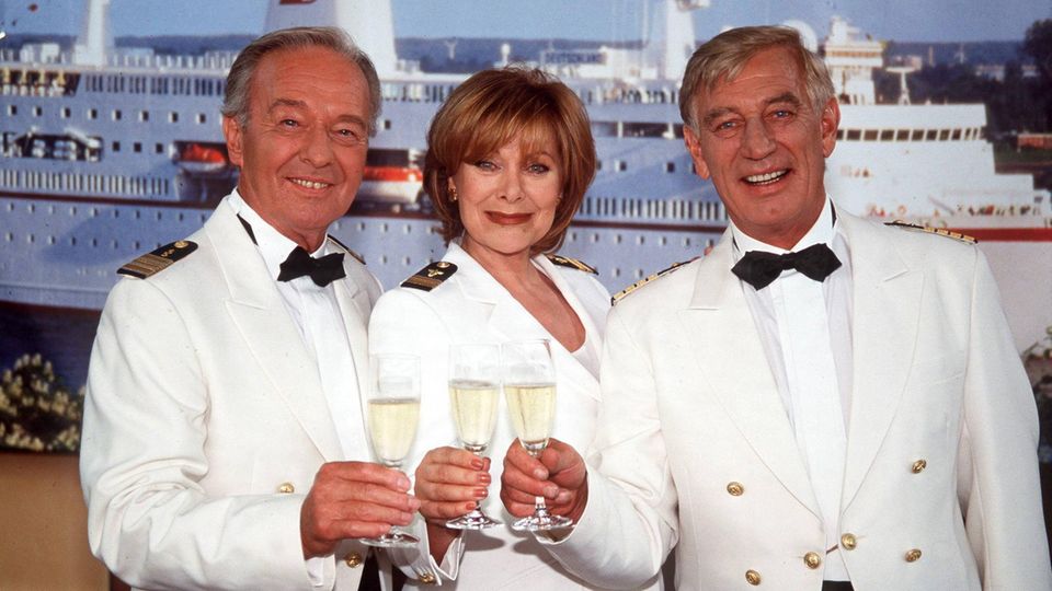 Horst Naumann Horst Naumann (l.) mit seinen "Traumschiff"-Kollegen Heide Keller und Siegfried Rauch