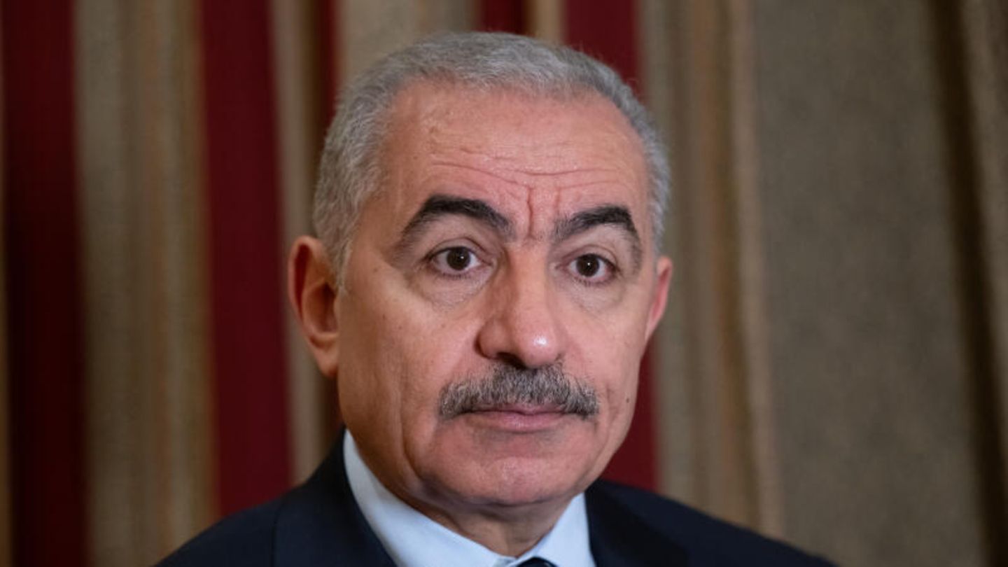 Palestinian government in the West Bank resigns