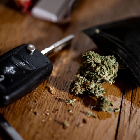 Cannabis soll legalisiert werden. Aber wie geht man damit im Straßenverkehr um? An neuen Regelungen wird gearbeitet