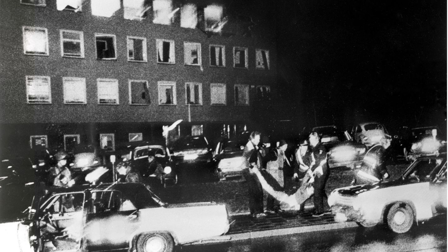 Drei Jahrzehnte des Terrors – die Geschichte der Roten Armee Fraktion in Bildern