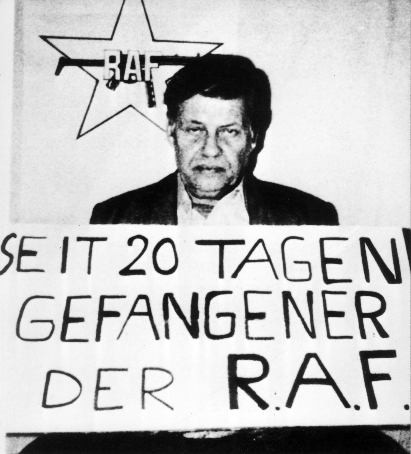 Drei Jahrzehnte des Terrors – die Geschichte der Roten Armee Fraktion in Bildern