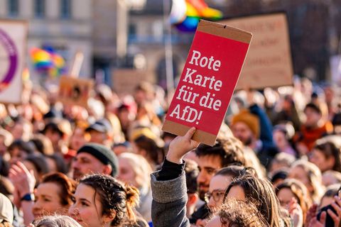 Demonstration gegen die AfD in Dresden