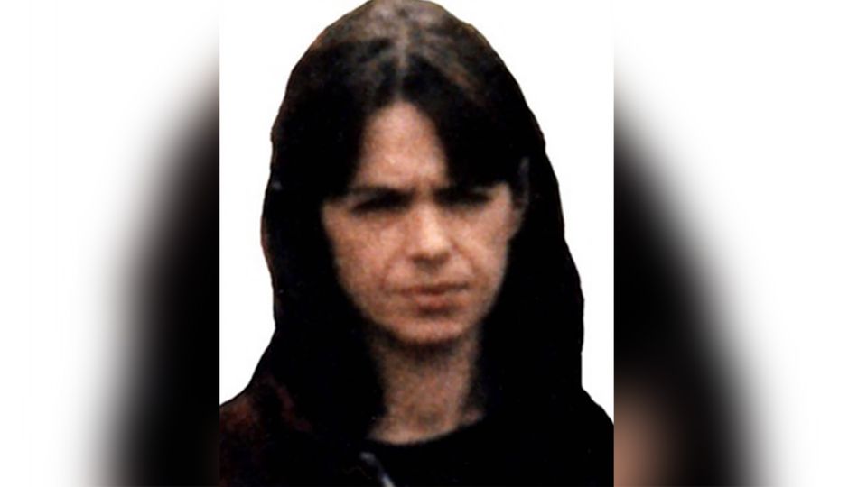 Ein Fahndungsbild der niederländischen Polizei zeigt die gesuchte RAF-Terroristin Daniela Klette