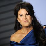 Fast zeitlich kommt es zu einem öffentlichen Wandel hinsichtlich des Themas, das im Zuge des Weinstein-Skandals immer mehr Verbreitung findet. Es etabliert sich die #MeToo-Bewegung – ein Kampf gegen das toxische Verhalten mächtiger Männer, das ein System sexueller Ausbeutung offenlegt und bis heute fortbesteht. Auch Lewinsky öffnet sich im Rahmen dessen in einem weiteren Gastbeitrag in der Vanity Fair. Sie schreibt: "Ich sehe erst jetzt, wie problematisch es war, dass wir beide überhaupt zu dem Punkt kamen, an dem es eine Frage von Einvernehmen war. Der Weg dahin war gepflastert mit dem unangemessenen Missbrauch von Autorität, Posten und Privilegien."