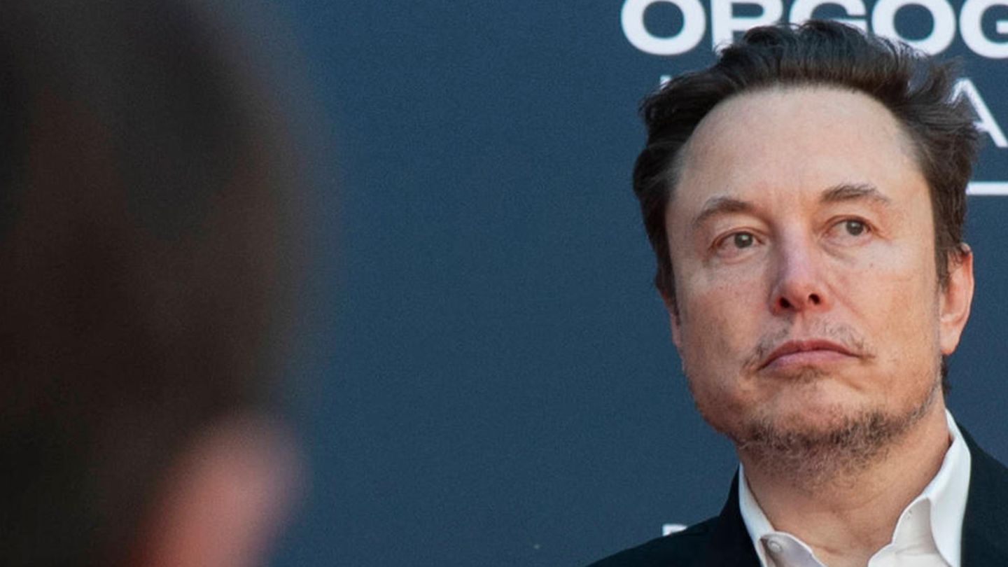 Elon Musk, Inhaber von X (früher Twitter)