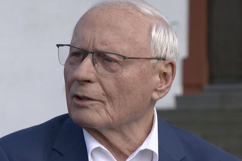 Oskar Lafontaine im Interview: "Russland ist unser Nachbar, ob wir das wollen oder nicht"