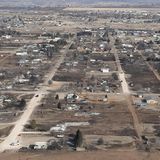 Eine Luftaufnahme zeigt, was das Feuer in Borger, Hutchinson County, angerichtet hat. Im benachbarten Stinnett ist laut Behörden eine 83-Jährige ums Leben gekommen 