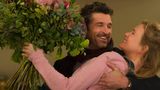 Und nun kehrt Zellweger erneut ins Kino zurück, mit "Bridget Jones – Verrückt nach ihm". In dem vierten Teil der Filmreihe muss sich Zellweger mit dem Leben als alleinerziehende Mutter, dem Thema Social Media und Dating-Apps auseinandersetzen