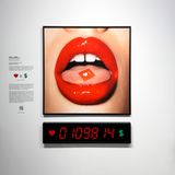 Installation "Modern Drugs" - 1 Euro = 1 Like des Fotokünstlers Marius Sperlich auf der Kunstmesse Art Miami im Dezember 2019