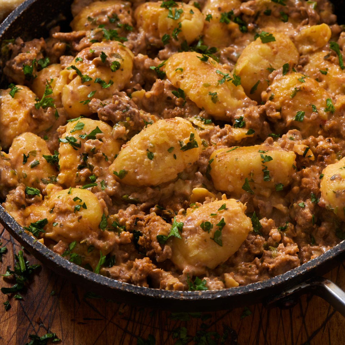 Gnocchi-Pfanne mit Hackfleisch und Lauch Rezept