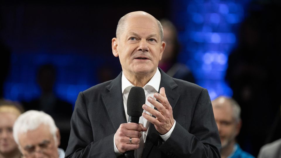 Olaf Scholz beim Bürgerdialog in Dresden