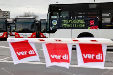 Busse der Kölner Verkehrsbetrieben standen zuletzt still, und bald soll es wieder so weit sein