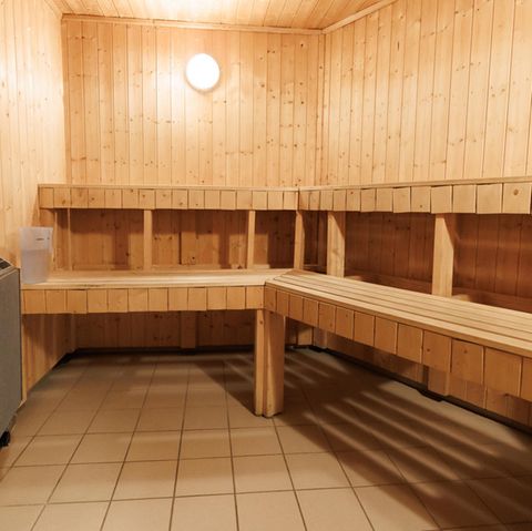 Eine eigene Sauna – für viele Deutsche ein Traum. Doch lässt sich der auch mit dem Klima vereinbaren? (Symbolbild)