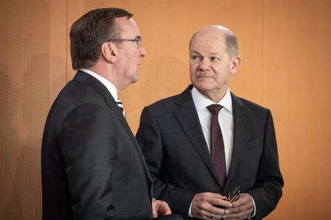 Kanzler Scholz, Verteidigungsminister Pistorius: Brisante Schalte zu Taurus